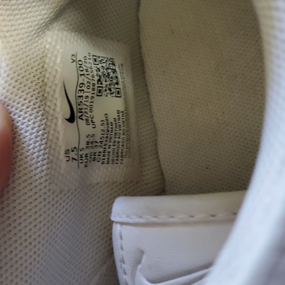 Nike AF1 - Picture 6 of 6